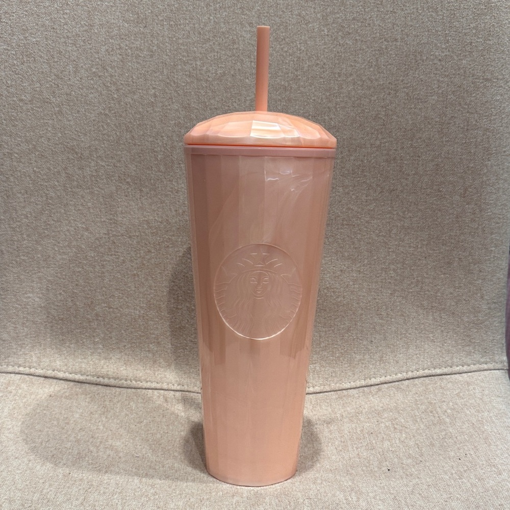 NEW Starbucks Peach Coral Pearl Reusable Cold Tumbler with Straw
